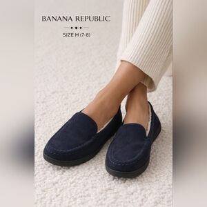 Banana Republic Women's Closed Back Slippers Preppy Navy Fleece Lined Size M 7–8